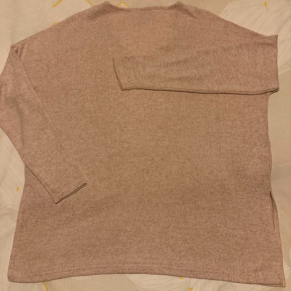 Sweater Only - Picture 3 of 4